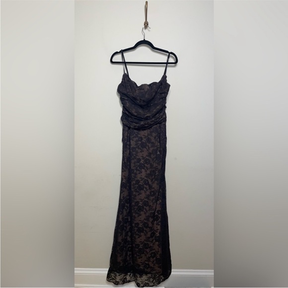 House of CB Artemis Black Maxi Lace Dress - Picture 10 of 14